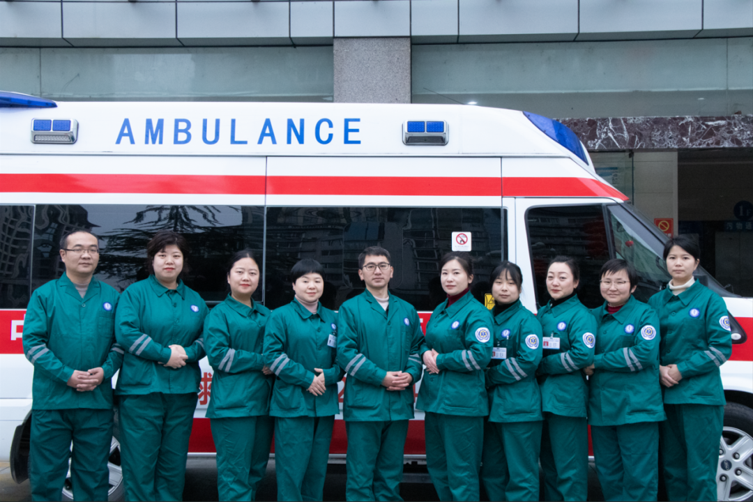 高温警报：中暑高发人群、症状与科学应对全指南